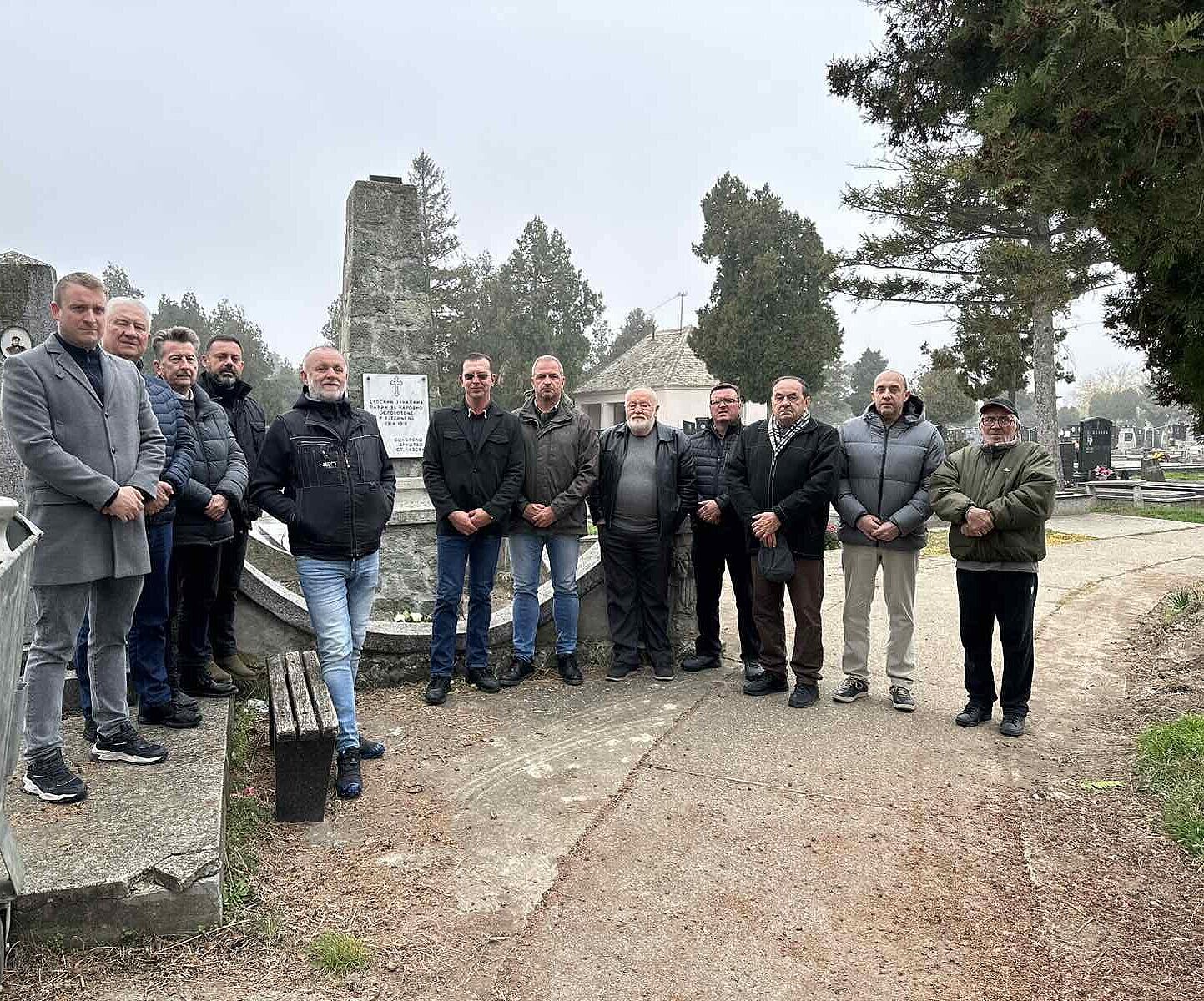 Rotari klub Stara Pazova odao počast palim junacima u Prvom svetskom ratu